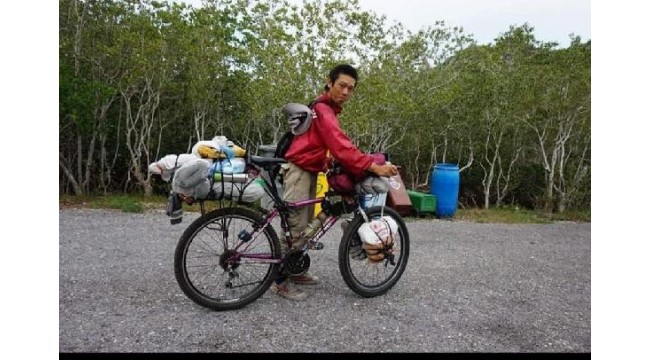12 yıl önce bisikletiyle Japonya'dan dünya turuna çıktı, Elazığ'da bıçaklandı