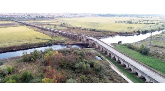 Tarihi Uzunköprü, trafiği kapatılıp restorasyona alındı