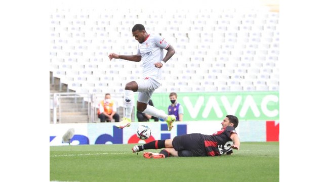 VavaCars Fatih Karagümrük - Fraport TAV Antalyaspor: 0-0