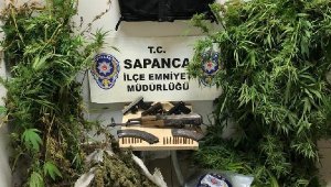 Sapanca'da uyuşturucu ve silah ele geçirildi; 2 gözaltı