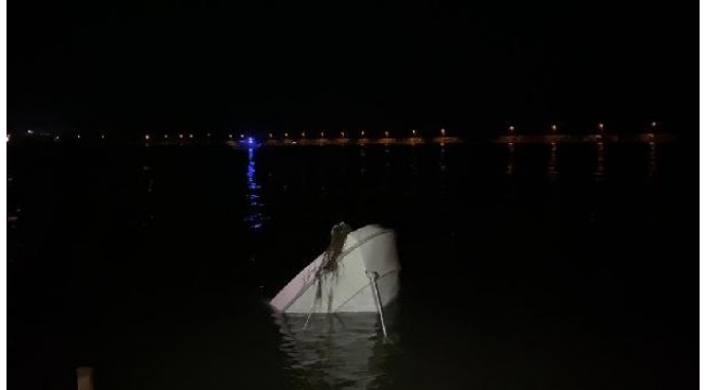 Tekneleri alabora olan 3 balıkçı kurtarıldı