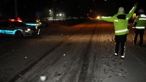 Tokat'ta ulaşıma 'kar' engeli